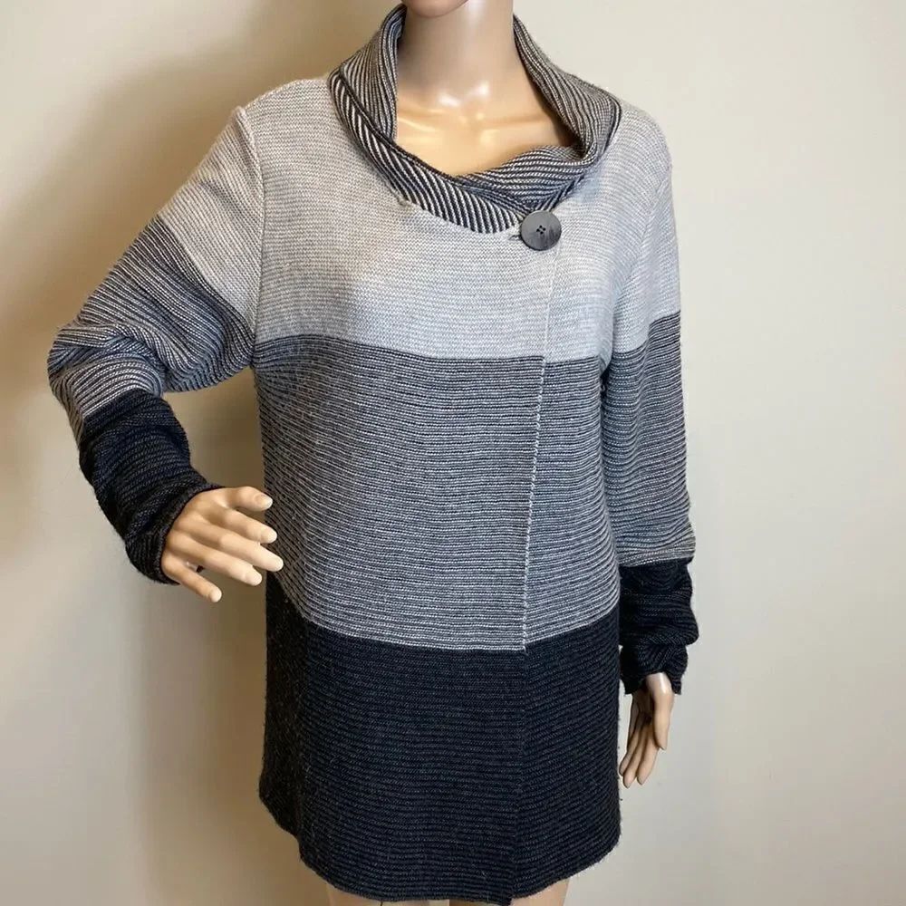 Elisabetta Collection knit wool blend color block grey cardigan sweater size L